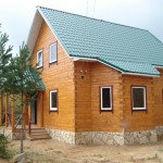 Сочетание современного и старинного – дома из бруса